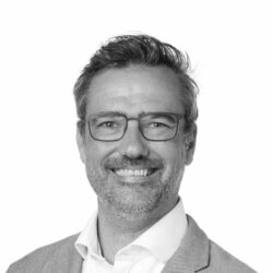 Tony Fullelove Speaker at Energy Storage Summit Middle East