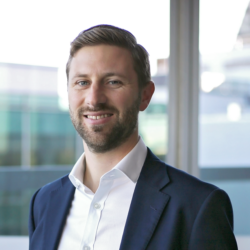 Tom Bakker Speaker at Energy Storage Summit Middle East