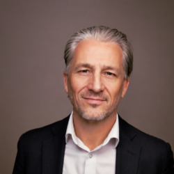 Lennart van Walsum Speaker at Energy Storage Summit Middle East